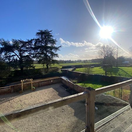 The Stables And Hayloft Villa Ledbury Exterior foto
